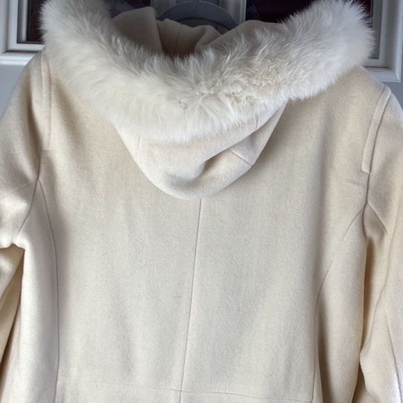 Forecaster Ivory/ White Women's Coat Lambswool blend fox fur trim on hood - Picture 5 of 9